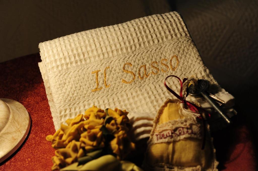 Agriturismo Il Sasso アンギアーリ エクステリア 写真